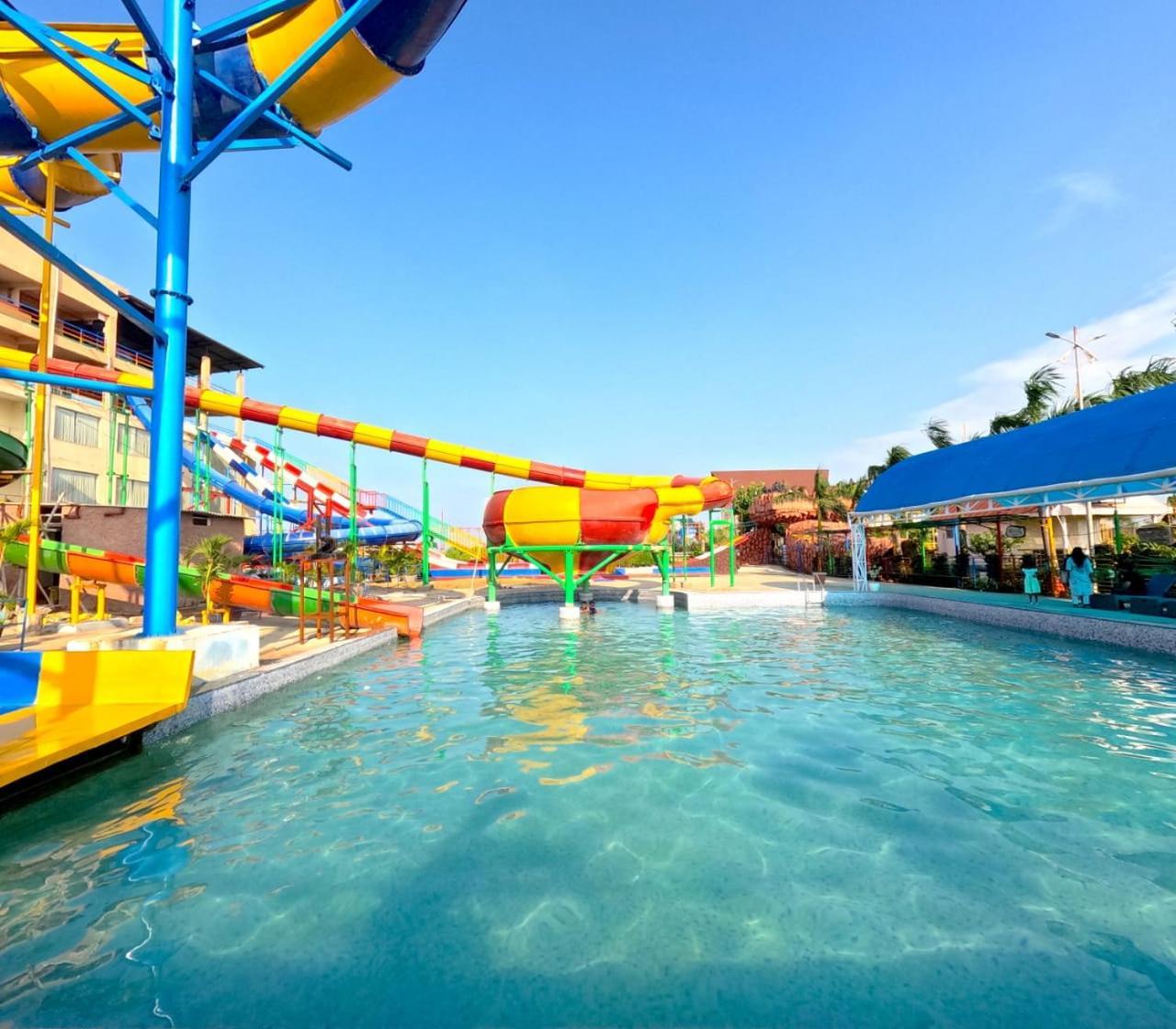 Fun N City Water Park , Adventure & Resort , Patna Nadwan Exterior photo